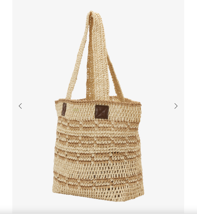 LIVE IN THE SAND BAG